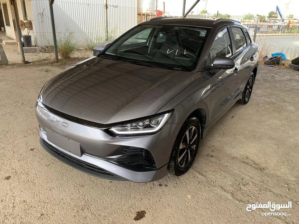 للبيع بي واي ديه موديل 2023 BYD فيراني E2 اعلى صنف  بطاريه كبيره بسعر 14950