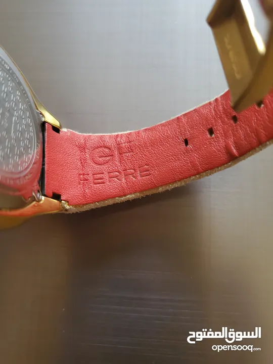 ساعة يد نسائية من جيانفرانكو فيري مطلية بالذهب ستانلس ستيل/Gianfranco Ferre Gold Plated