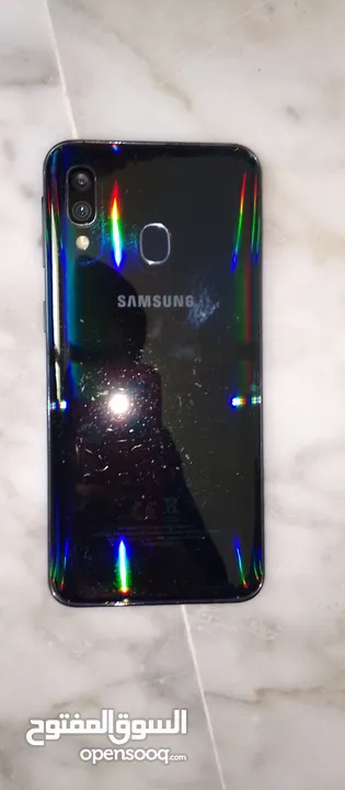 Samsung Galaxy a40 2020 للبيع
