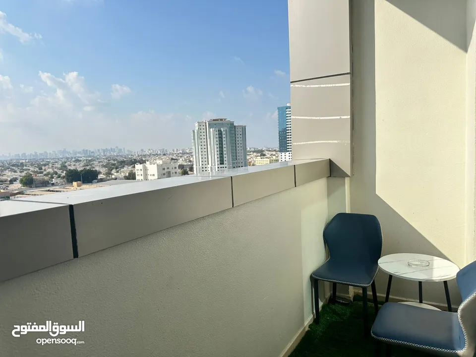 Fully Furnished 2 BHK Apartment in City Tower – Prime Location Open Views