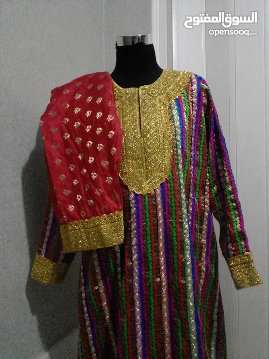 ملابس نسائية زي عماني