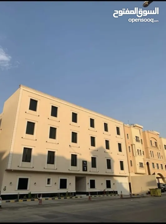 شقة فاخره للإيجار في حي الياسمين مدينة الرياض اطلالة متميزة