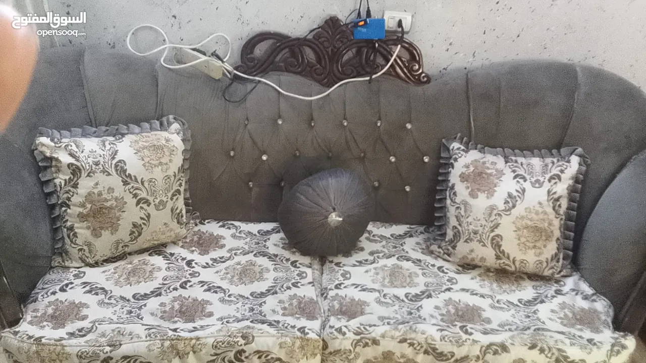 كنب مستعمل بحاله وكاله