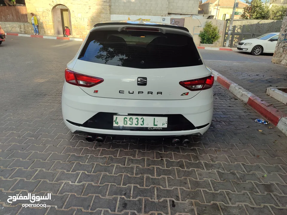 سيات ليون 2017