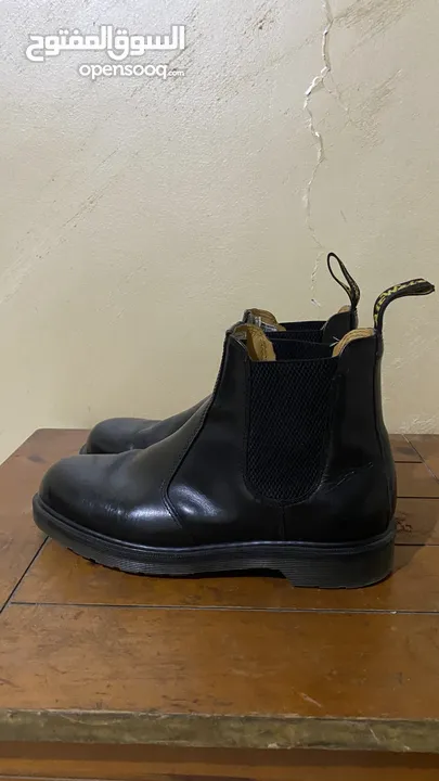 Dr. Martens 2976 Chelsea Boots (Industrial)