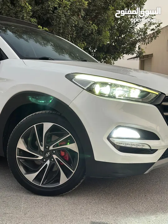 هيواندي توسان ترخيص 2018 الجيب مش ناقصه اشي ما بعد الفلللللل