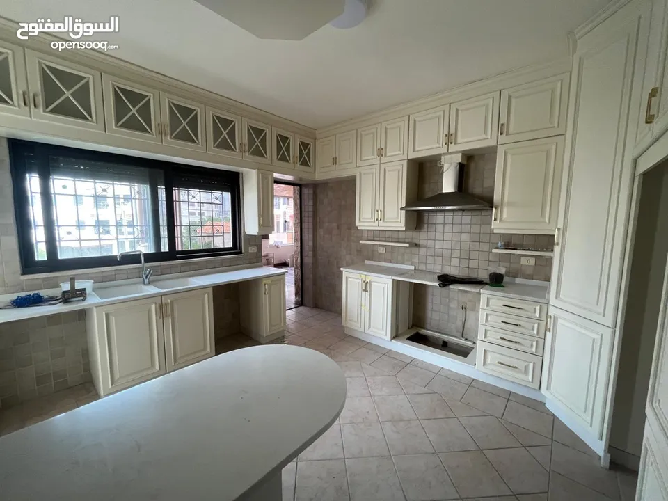 شقة 3 نوم للايجار ( Property 43090 )-175063711