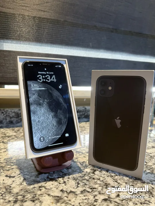 ايفون 11 غير مفتوح