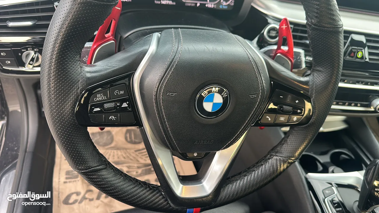 BMW E // 2019 cc benzin  Plug In Hybrid