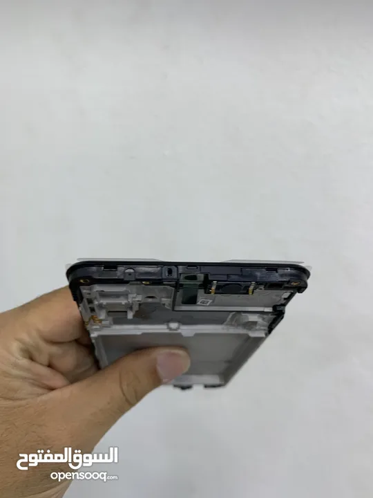 شاشة سامسونج m32 اصلي شركة مع فريم