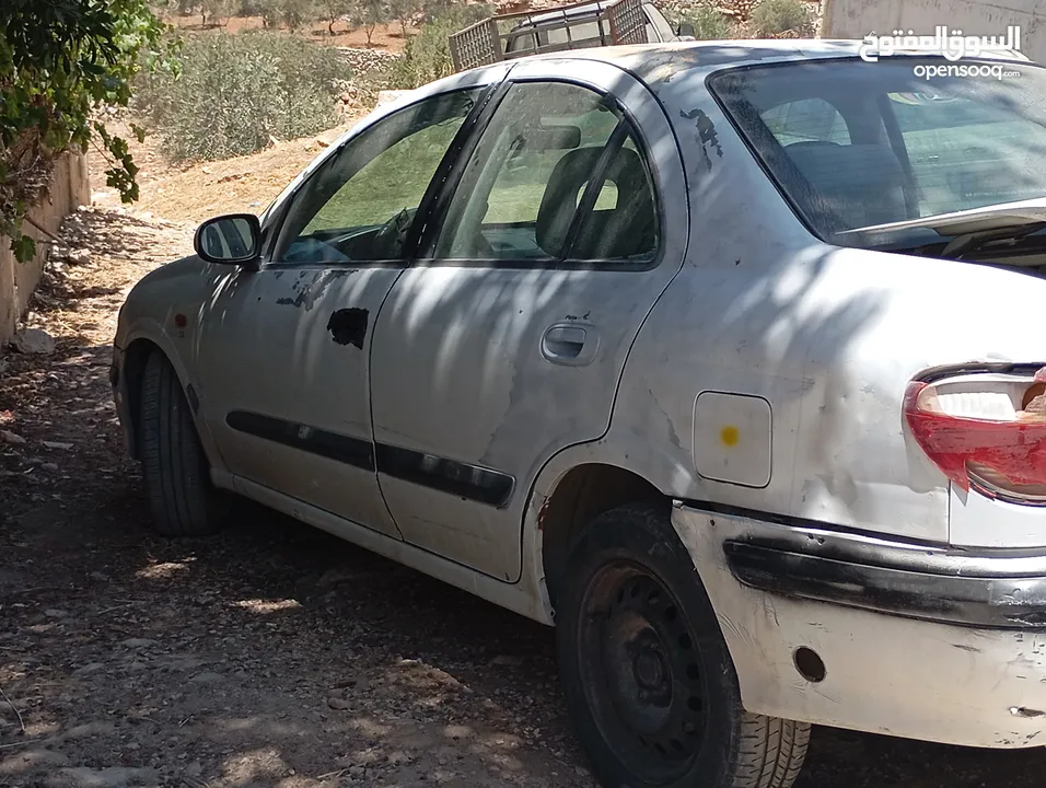 سياره نيسان للبيع ب 1500 شطب