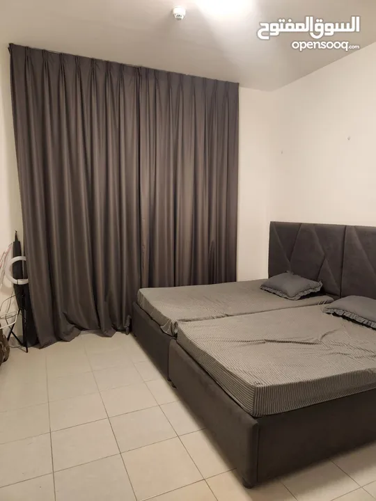 1 BEDROOM MONTHLY RENT 6500 AED