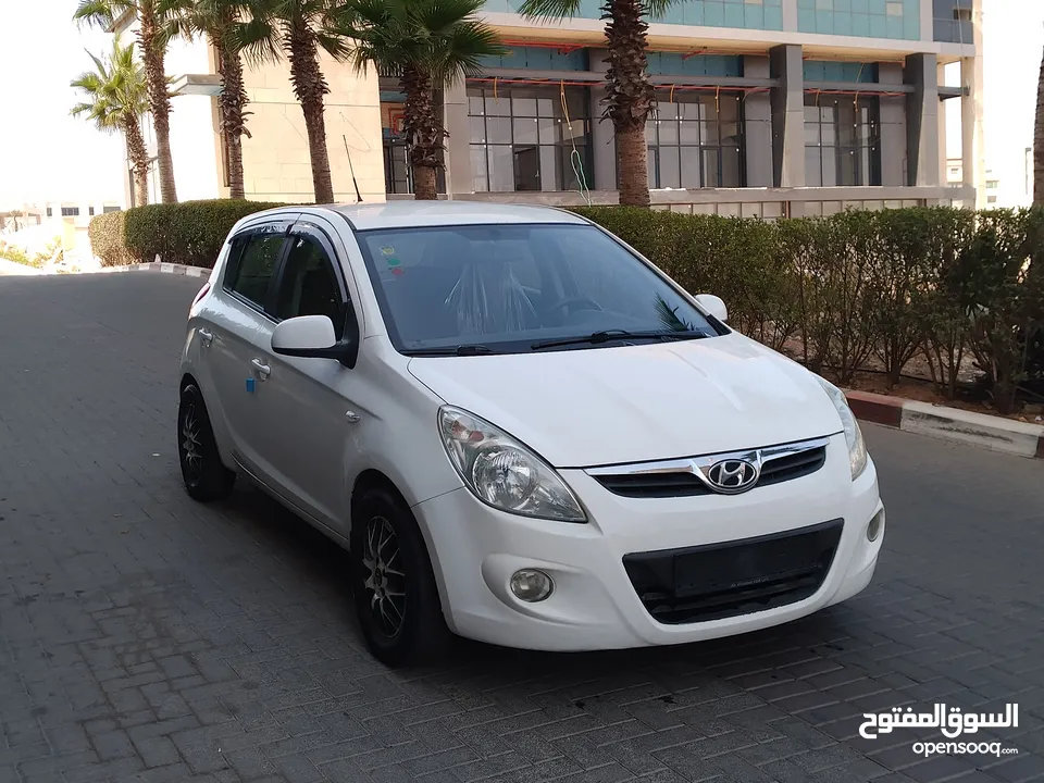 هيونداي i20 سنة 2011 اوتوماتيك ماتور 1.4