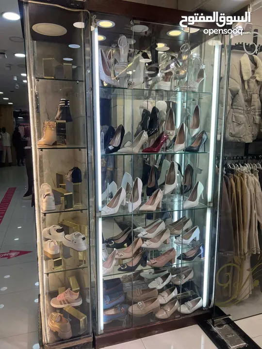 بترينه زجاج
