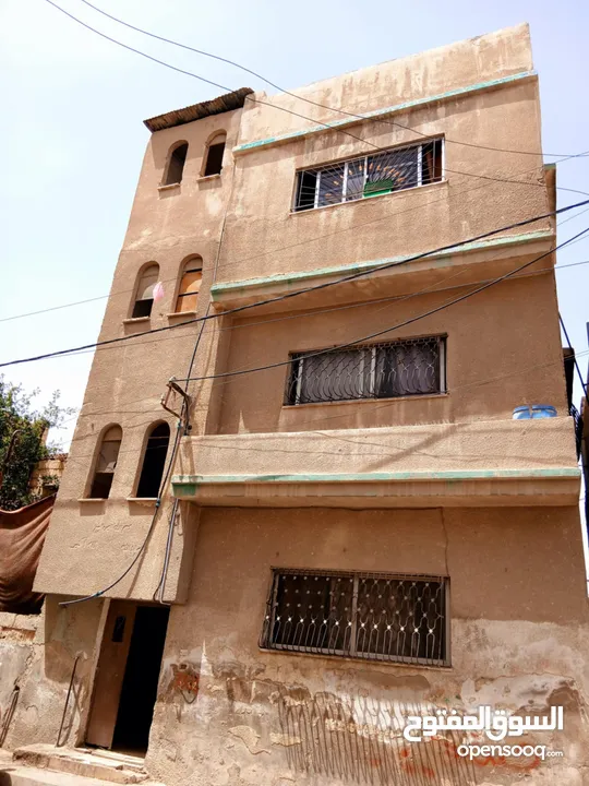 عماره للبيع 3 طوابق 90 متر مساحه الشقه الواحده