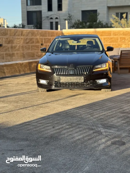 سكودا سوبيروب