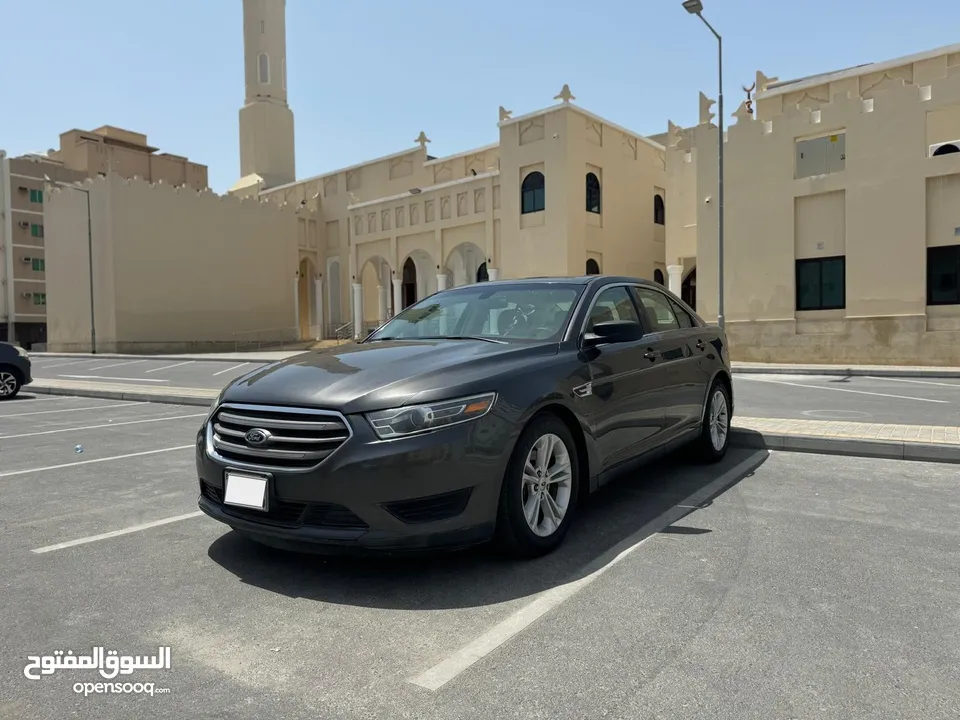FORD TAURUS 2.0 ECO BOOSTER  MODEL 2018 SINGLE OWNER  WELL MAINTAINED BAHRAIN AGENCY CAR FOR SALE
