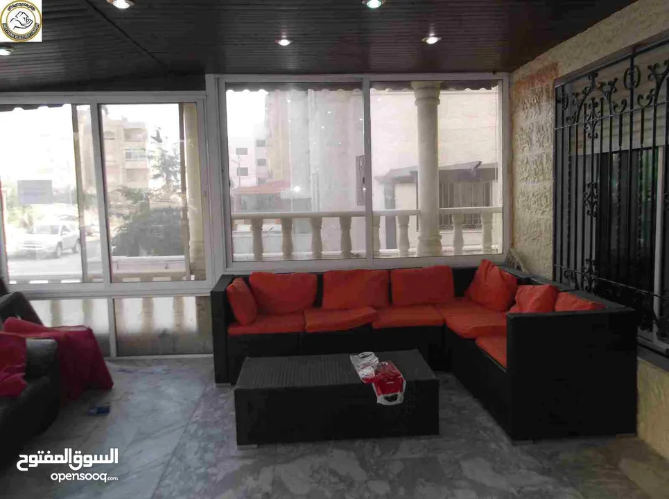شقة أرضية مميزة للبيع في دير غبار 200م مع ترس 65م