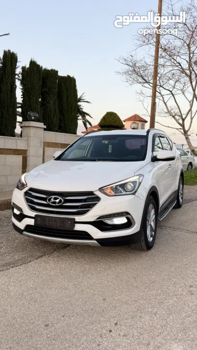 بحالة الوكالة hyundai santa fe  2016