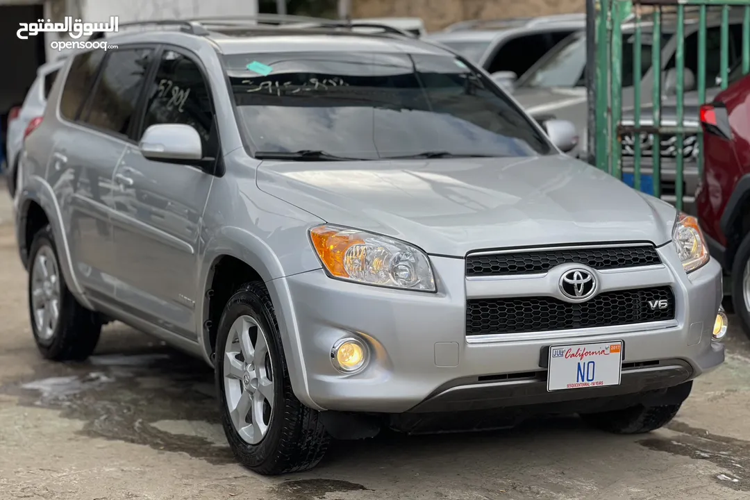 TOYOTA RAV4 2011