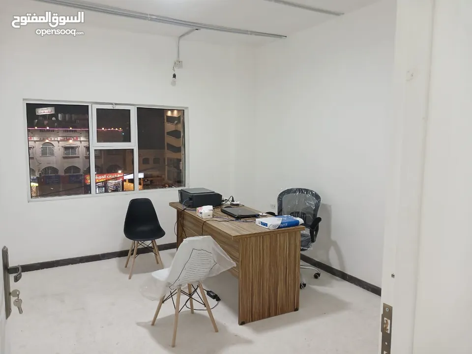 مكتب للايجار لاصدار رخصة مهن