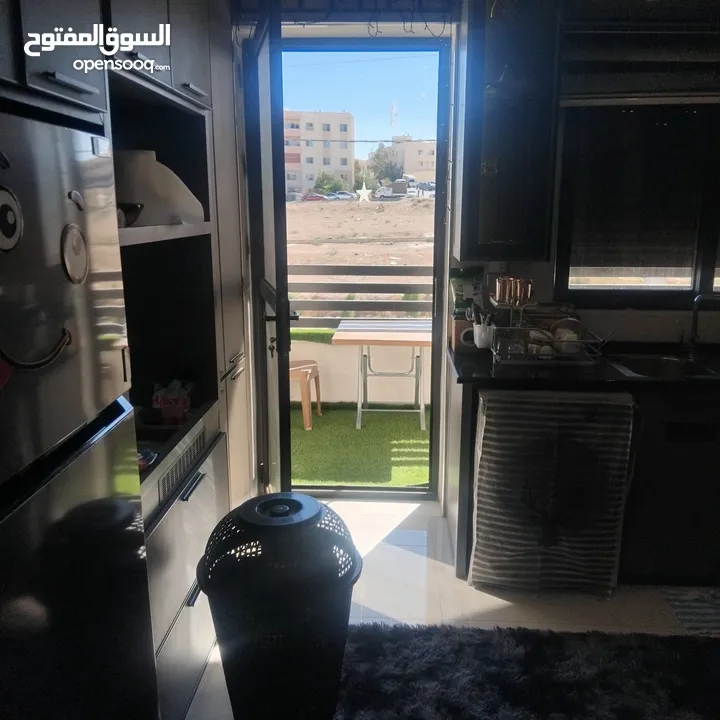 شقه للبيع مدينه الشرق