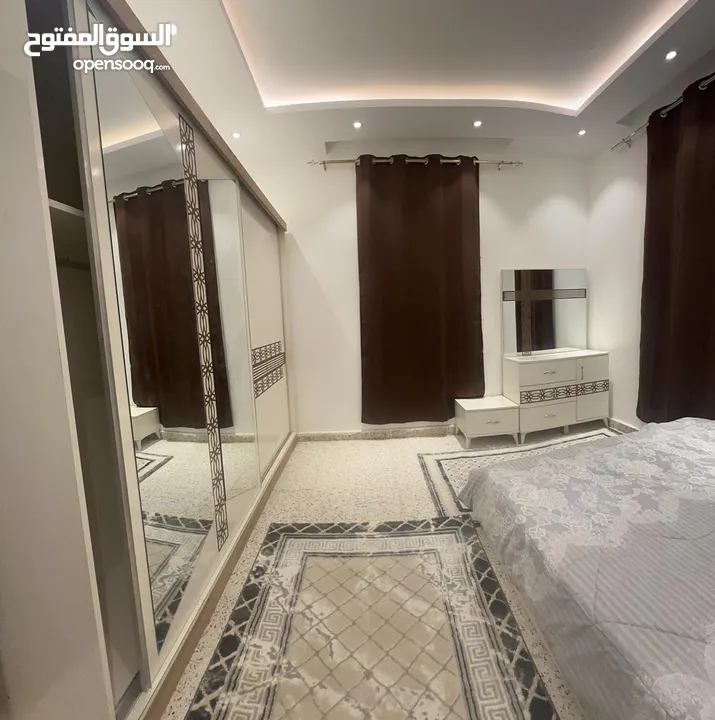 شقة مفروشة بالخوير Furnished apartment in Al Khuwair