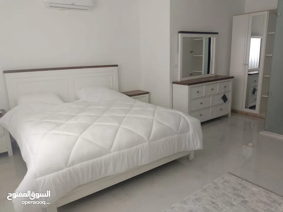 روف عدد 2 مفروشات سوبر ديلوكس عمار جديد