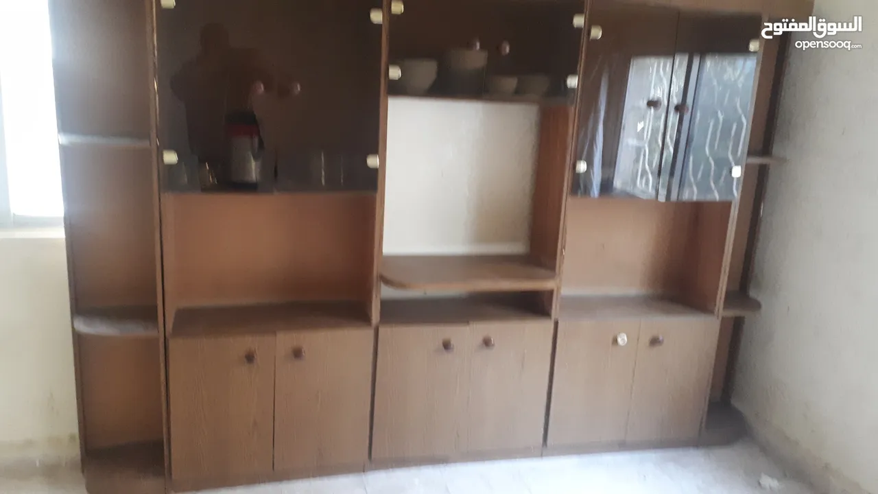 خزانه ((نملية )) للبيع