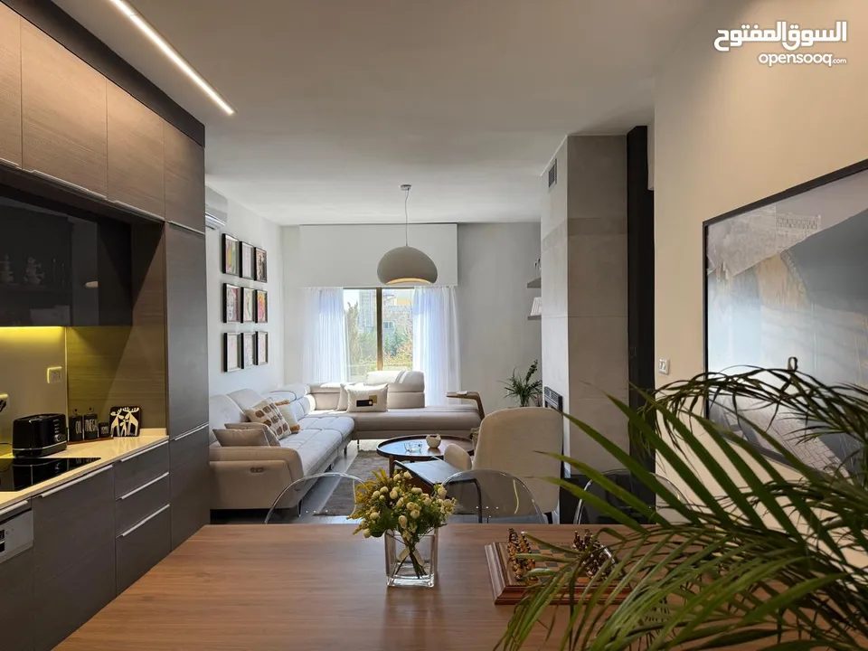 شقة للايجار في الويبده  ( Property 35018 )-175081380