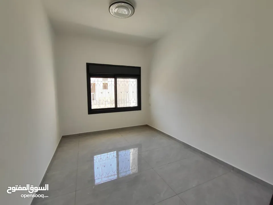 شقة للبيع – الرام  أول نزول الكسارات قرب سوبر ماركت السلايمة