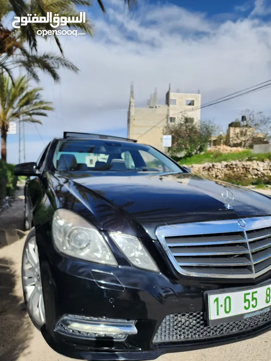 مرسيدس E200