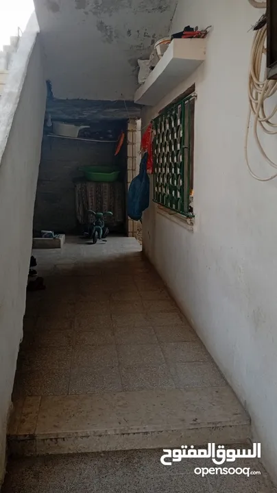 بيت مستقل طابقين