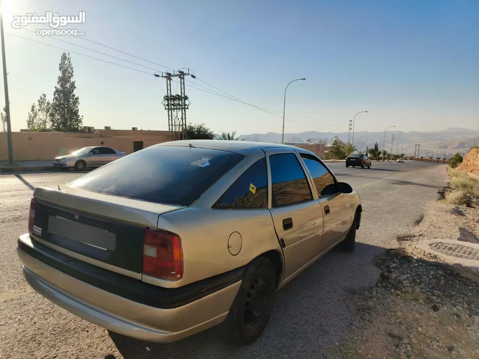 أوبل فكترا موديل ال 90 او قابل للبدل