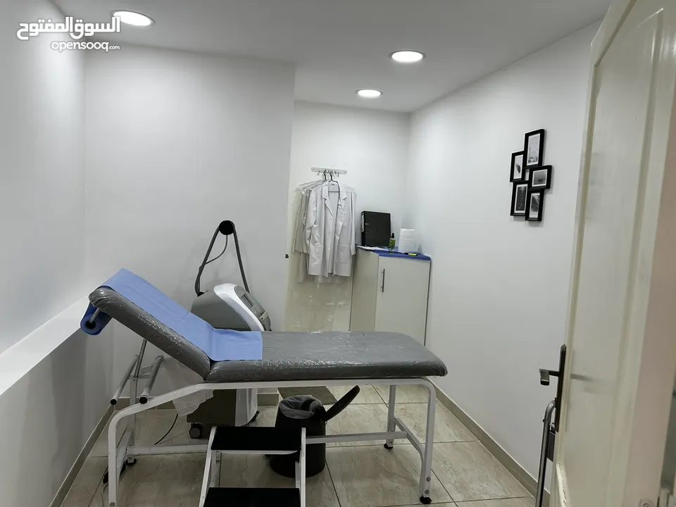 سريرفحص مرضى و خزانات عيادة examination couche