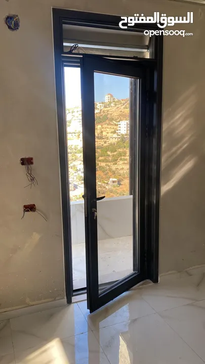 محلات الوسيم للالمنيوم والزجاج