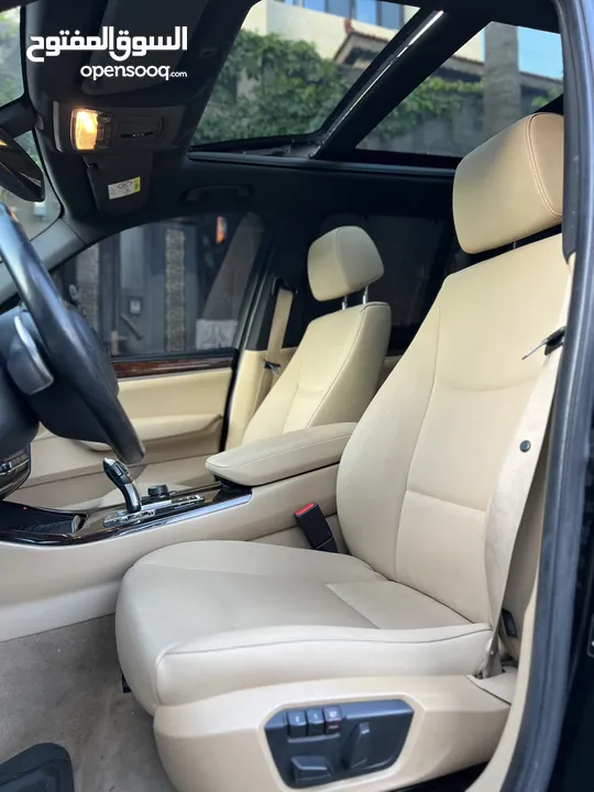 BMW x3 2016  Fully loaded  Bought from dealership  1 owner  All services from dealership  7 jayed