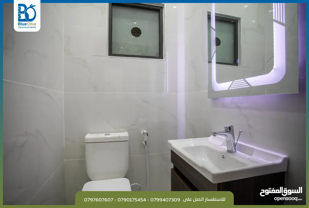 شقه فاخره تشطيب سوبر ديلوكس ثالث مع روف مطله لم تسكن للبيع من المالك في ابو علندا الجديده