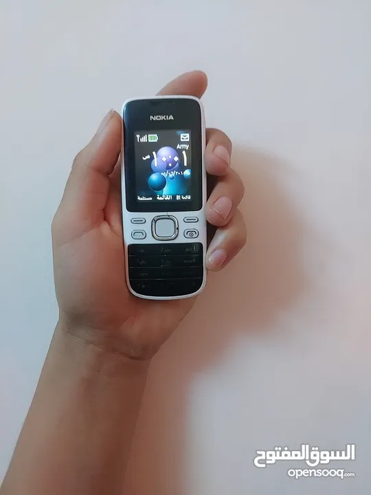 هواتف نوكيا  ثقيلة فلندي اصلية مع شاحن اصلي
