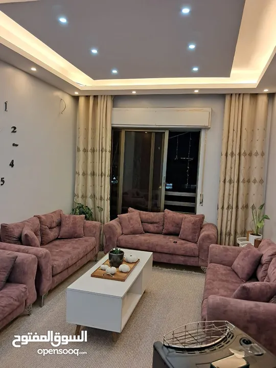 ‎ طقم  كنب تفصيل 8مقاعد بسعر مغري بسبب البيع المستعجل