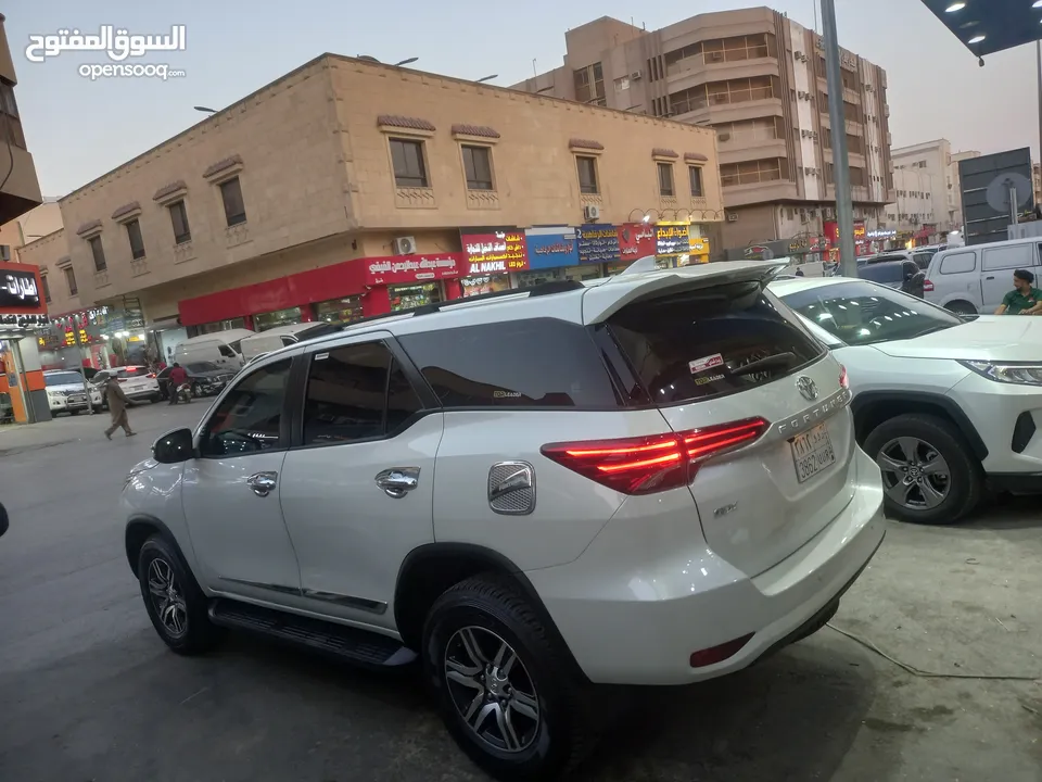 سلال عفش عوارض شبوك شناط عفش الجميع أنواع السيارات