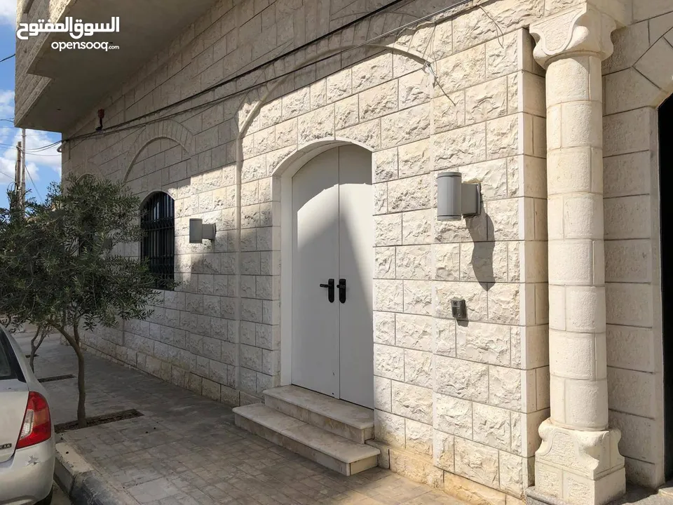 للإيجار — 3 مخازن مزدوجات جديدة ومشطبّة ديلوكس