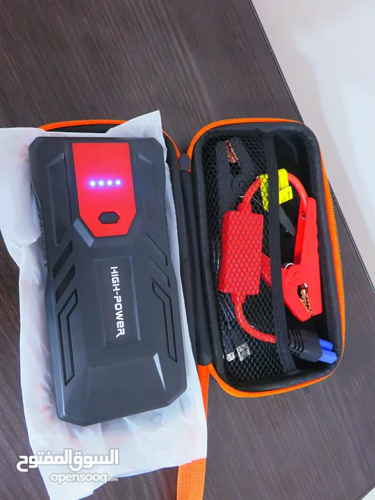 باوربانك طوارئ 12 فولت لتشغيل المركبات المتعددة وشحن الموبايل 12v emergency car jump starter