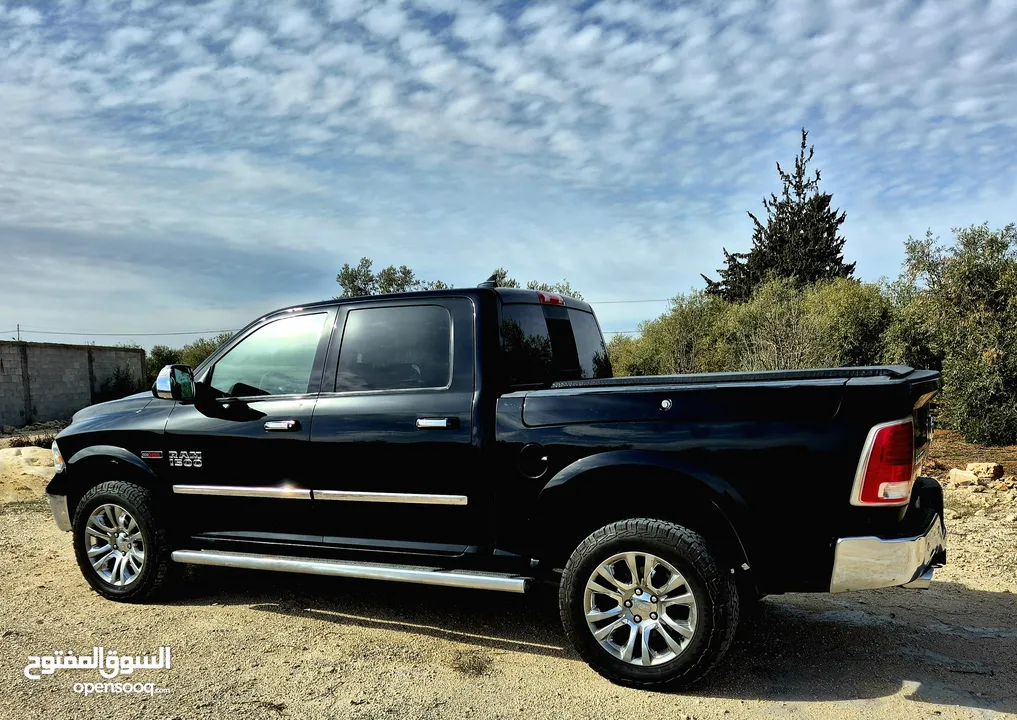 Dodge ram1500 limited 2015 clean title  diesel  دودج رام1500 لمتد 2015 ديزل كلين