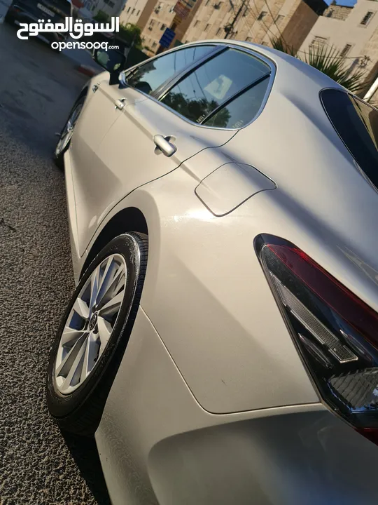 Toyota Camry GLE 2023 - تويوتا كامري 2023 للبيع