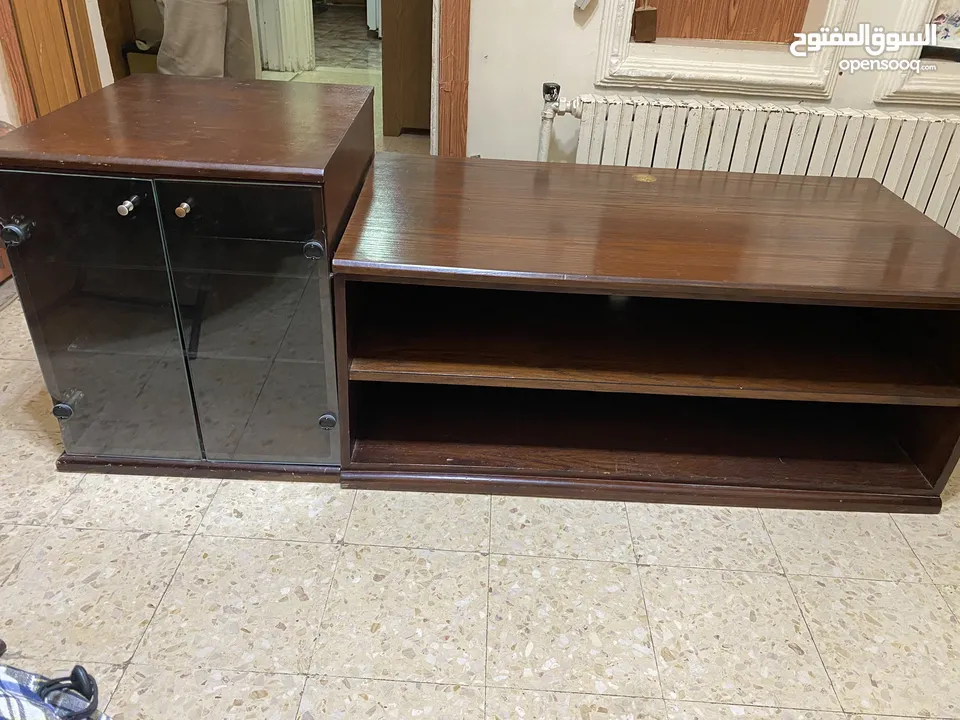 اثاث طاولة شاشة للبيع