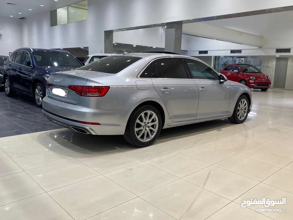 Audi A4 / 35-TFSI 2019 (Grey)