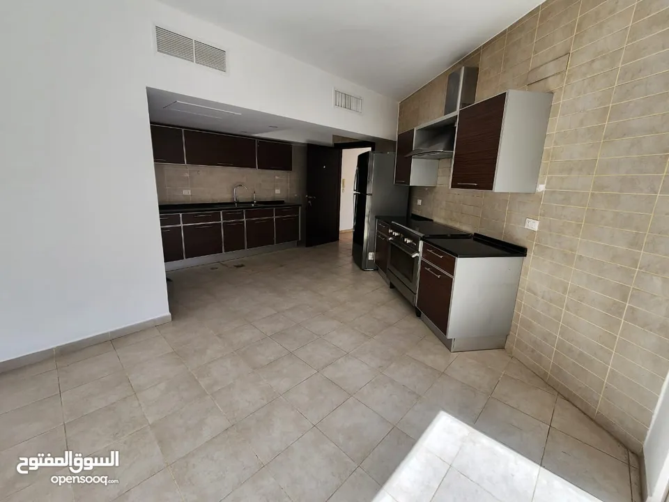 شقة للإيجار في عبدون -14139