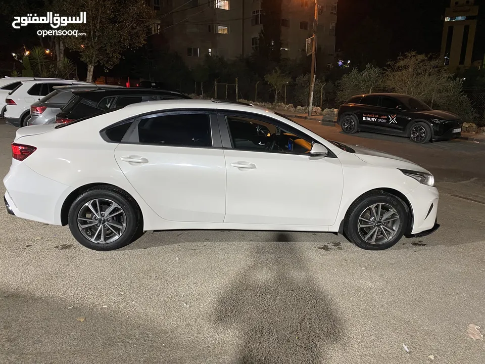 كيا سيراتو بسعررررر الحرق