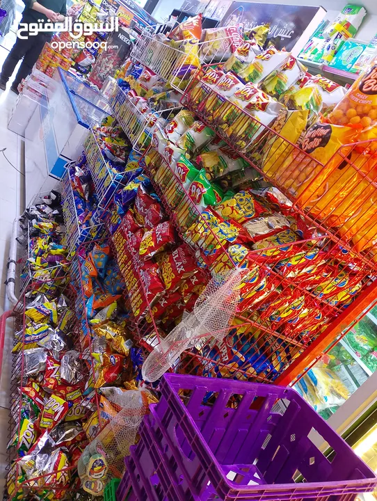سوبر ماركت على الشارع الرئيسي للبيع فرصة مميزة